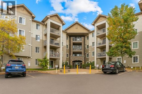 1000 Somervale Crt Sw, Calgary, AB, T2Y4K4 | Card Image