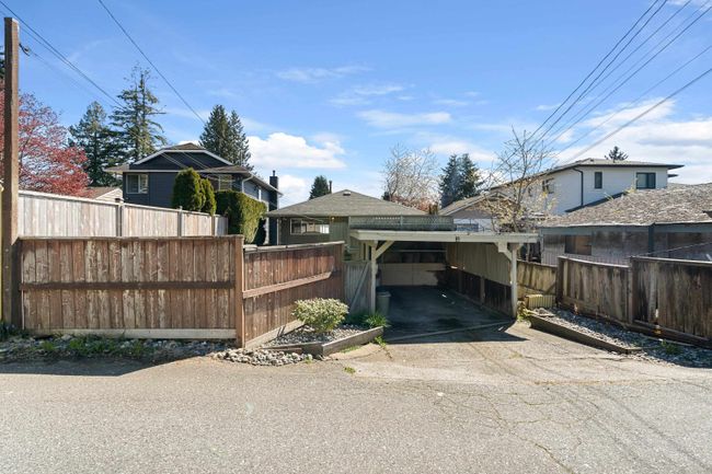 228 W 27 Th Street, House other with 5 bedrooms, 2 bathrooms and 1 parking in North Vancouver BC | Image 31