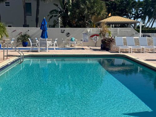 h407-646 Snug Harbor Dr, Boynton Beach, FL, 33435-6136 | Card Image