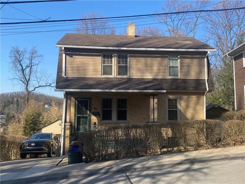 329 Avenue F, Pittsburgh, PA, 15221-4221 | Card Image