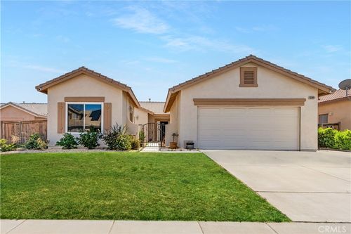 13399 Dover Ln, Victorville, CA, 92392-8994 | Card Image