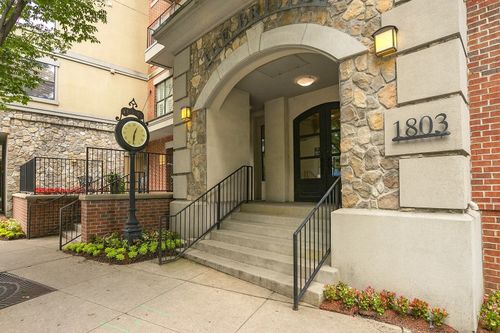 apt-226-1803 Broadway, Nashville, TN, 37203-2760 | Card Image