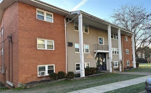 apt-4-620 Lakeside Dr, Cambridge, OH, 43725-1554 | Card Image