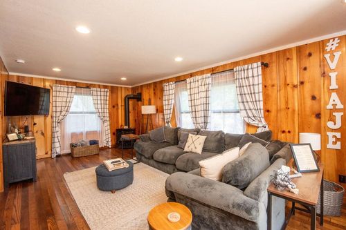 22162 Sarah Circle, Long Barn, CA, 95335 | Card Image