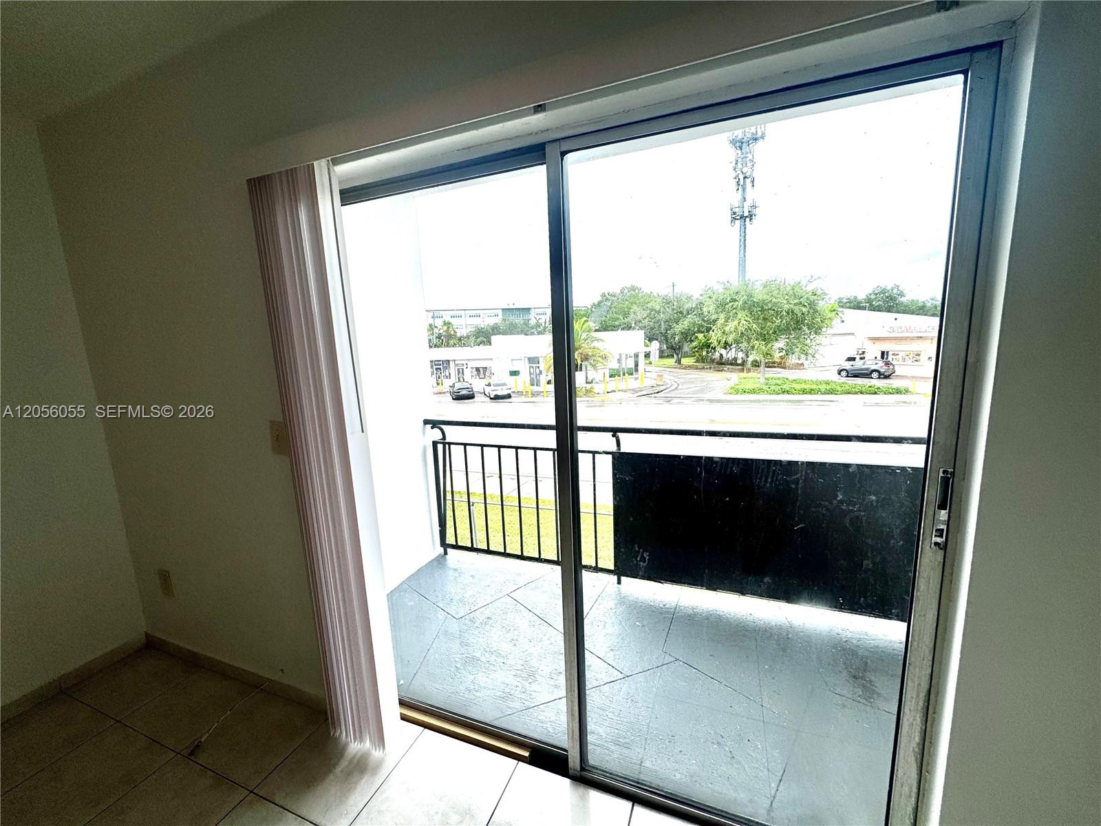 Residential Lease in North Miami 4