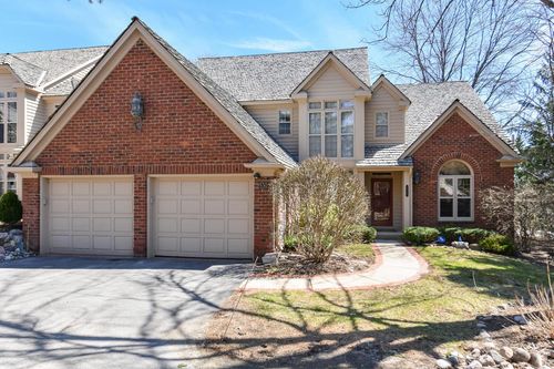 530 Park Circle Circle, Elm Grove, WI, 53122 | Card Image