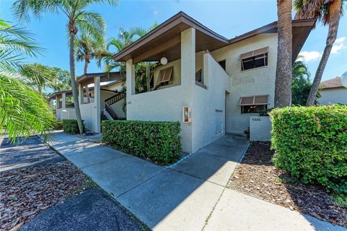 75-5226 Willow Links, SARASOTA, FL, 34235-2013 | Card Image