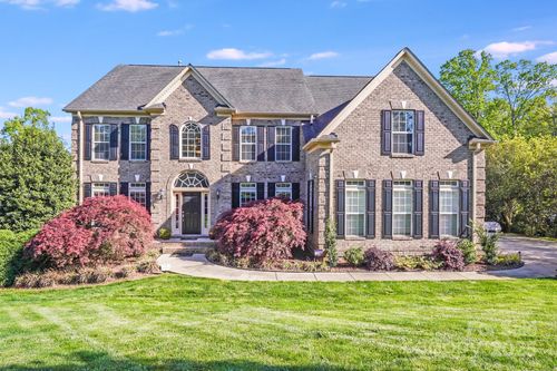 9433 Stonebridge Way, Mint Hill, NC, 28227-6937 | Card Image