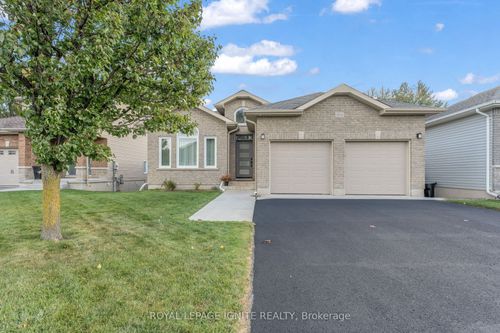 1234 Mazzolin Cres, Kingston, ON, K7P0G7 | Card Image