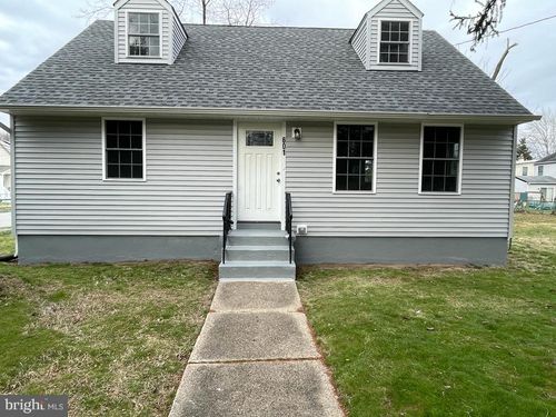 601 Uhler Ave, BURLINGTON, NJ, 08016-1058 | Card Image