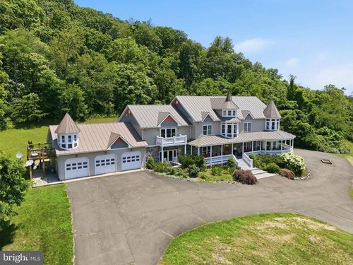 65 Clark Ln, WASHINGTON, VA, 22747-1910 | Card Image