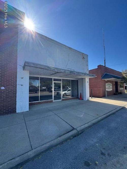 110 E Commercial Ave, Stantonsburg, NC, 27883 | Card Image