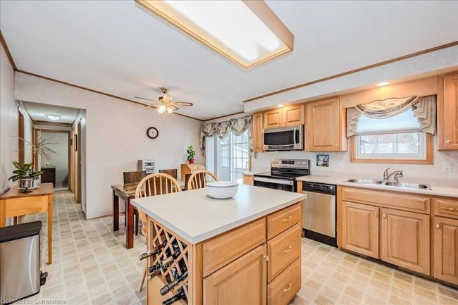 3 Trillium Beach Dr, House other with 2 bedrooms, 2 bathrooms and 3 parking in Puslinch ON | Image 19