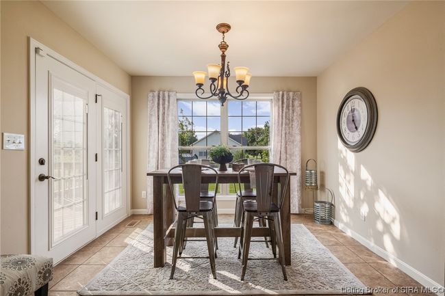 302 Saddleback Dr, Home with 3 bedrooms, 2 bathrooms and null parking in Charlestown IN | Image 59