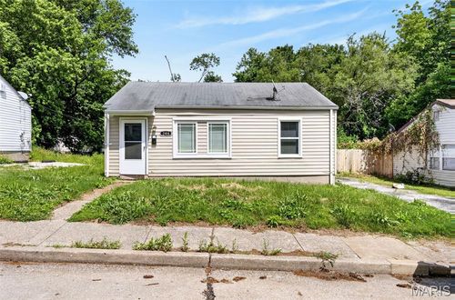 346 Mueller Ave, Ferguson, MO, 63135-2537 | Card Image