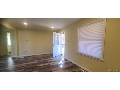 1940 Quince St, Denver, CO, 80220-1933 | Card Image