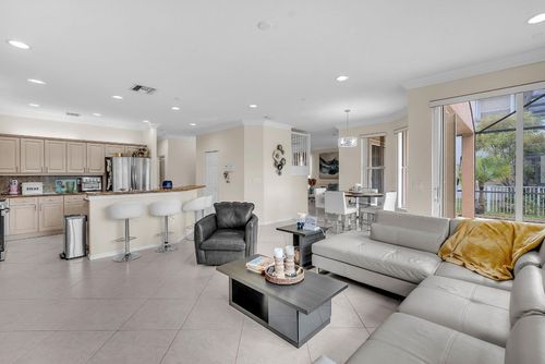 16389 Sw 31st St, Miramar, FL, 33027-5230 | Card Image