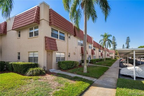 2-10038 62nd Terrace N, St Petersburg, FL, 33708 | Card Image