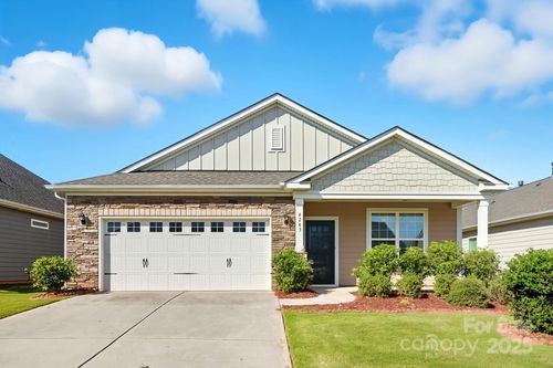 4243 Merrivale Dr, Lancaster, SC, 29720-0195 | Card Image