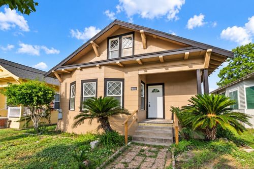 2006 31st, Galveston, TX, 77550 | Card Image