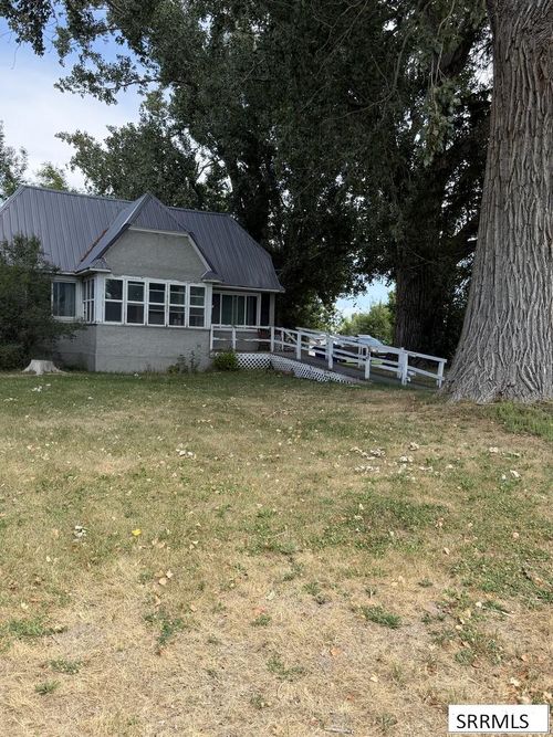 3575 E 665 N, Menan, ID, 83434-5228 | Card Image