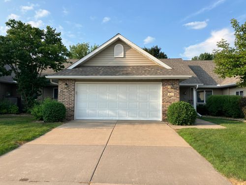 611 Cherrywood Ct, Red Wing, MN, 55066-3564 | Card Image