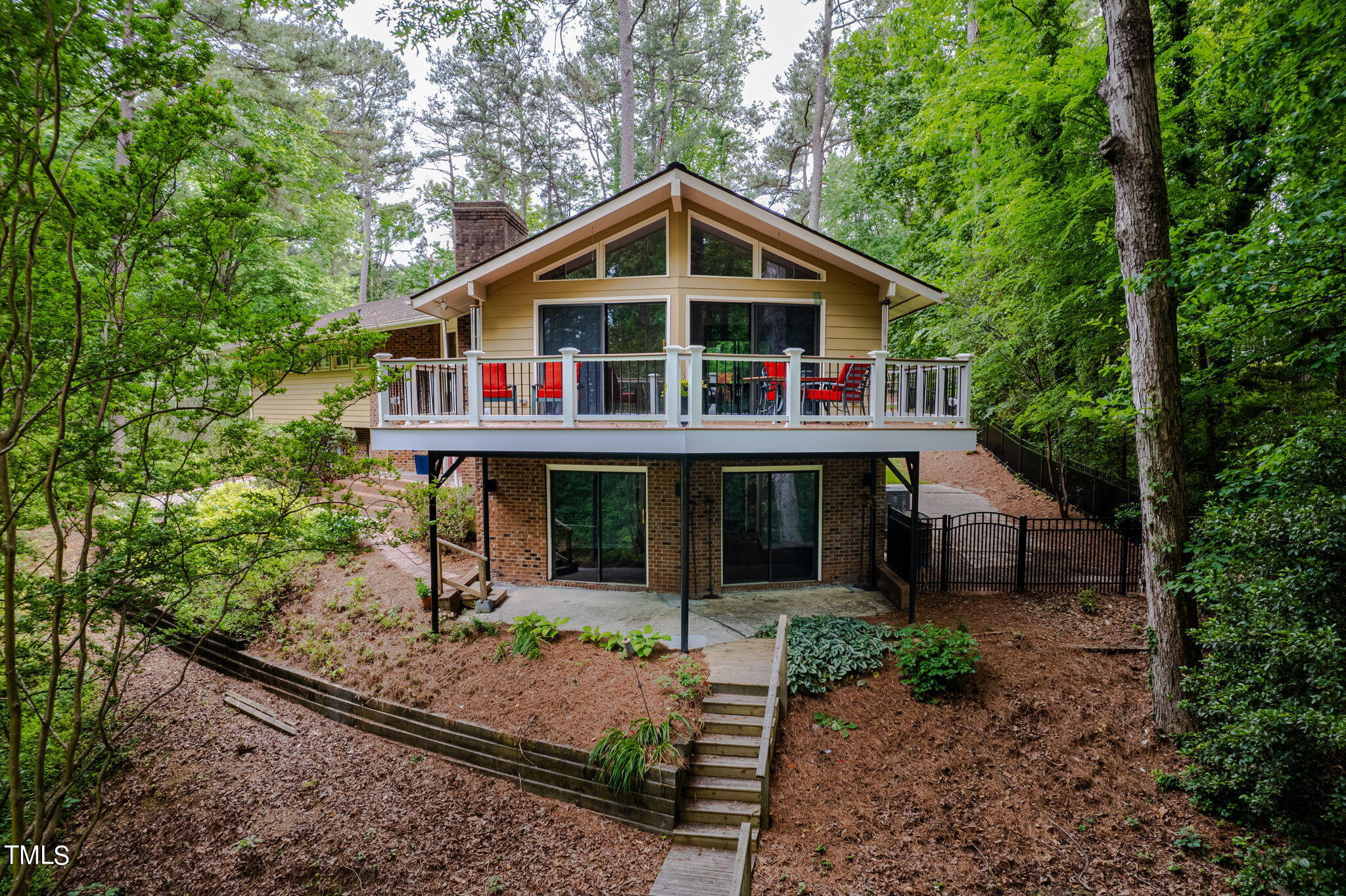 Old Elizabeth Rd, Raleigh, NC 27616