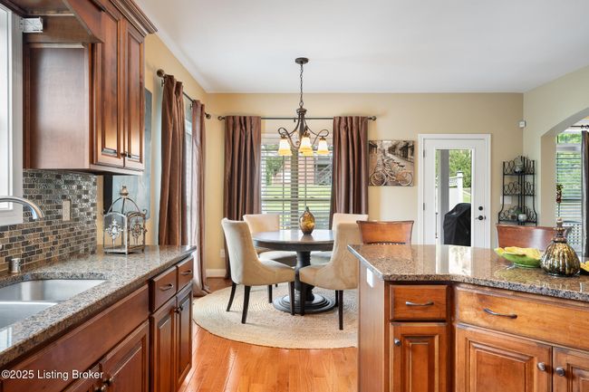 905 Fossil Creek Cir, House other with 4 bedrooms, 3 bathrooms and null parking in Louisville KY | Image 21