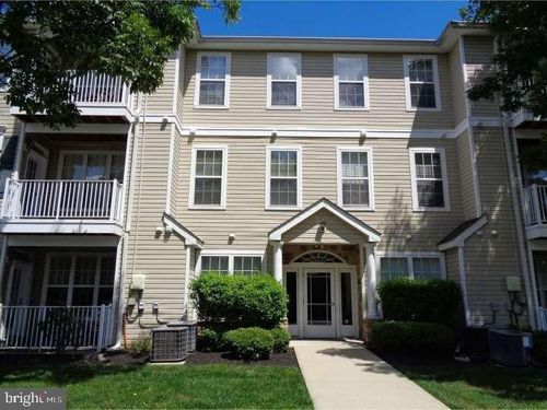 75 Kyle Way, Ewing, NJ, 08628-2521 | Card Image