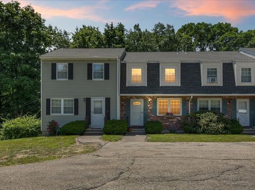 32-46 Pawtucket Blvd, Tyngsboro, MA, 01879-1590 | Card Image