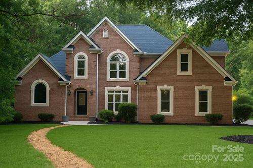 3011 Mckee Rd, Charlotte, NC, 28270-1547 | Card Image