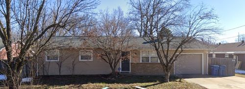 811 Se G Str Street, Bentonville, AR, 72712 | Card Image