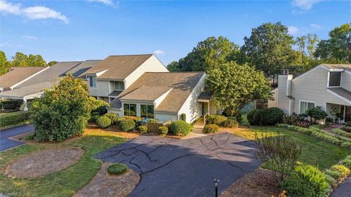 128 Golfview Dr, Bermuda Run, NC, 27006-9558 | Card Image