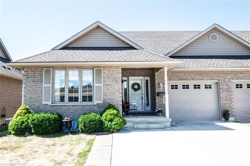 108 Forest St W, Dunnville, ON, N1A1N8 | Card Image