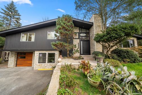 57 Virginia Ln, Thornwood, NY, 10594-2008 | Card Image