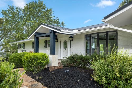 3905 Keener Ln, Harrison, AR, 72601-7522 | Card Image