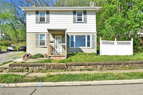 404 E Wood Street, Lowellville, OH, 44436 | Card Image