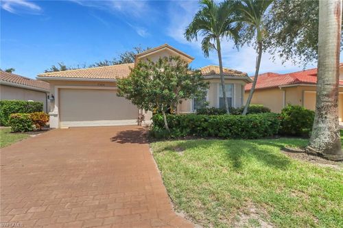 7384 Sika Deer Way, FORT MYERS, FL, 33966-5711 | Card Image