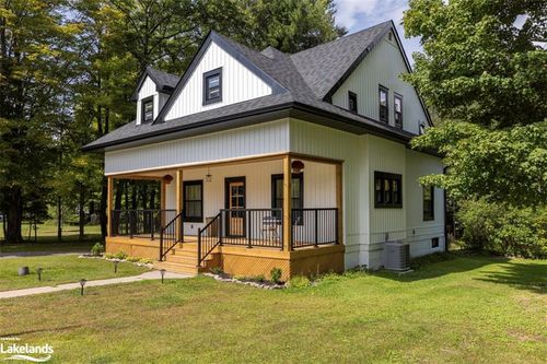 49 Parkway Ave, Nobel, ON, P0G1G0 | Card Image