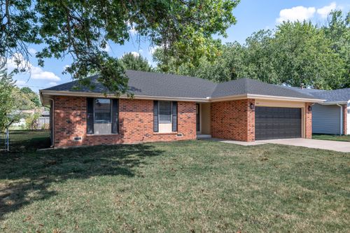 1141 E Cambridge St, Springfield, MO, 65807-3709 | Card Image
