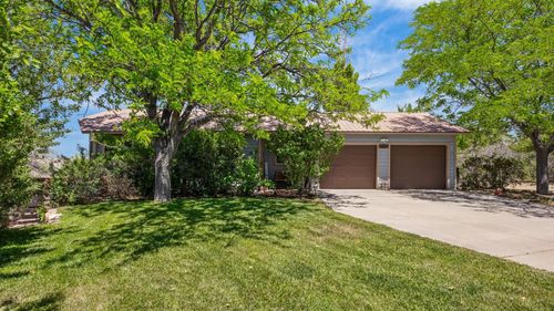 505 Vista Cir, Rangely, CO, 81648-3806 | Card Image