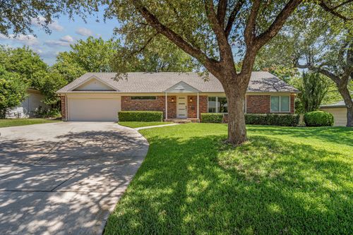 4017 Piedmont Rd, Fort Worth, TX, 76116-7915 | Card Image
