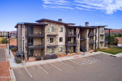 d5-2331 Mesa Rd, Moab, UT, 84532-3412 | Card Image