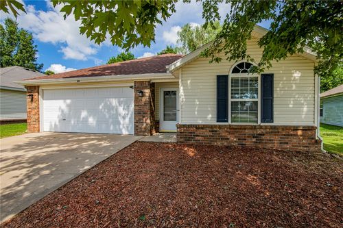 24 Cheryl Cir, Bentonville, AR, 72712-3509 | Card Image