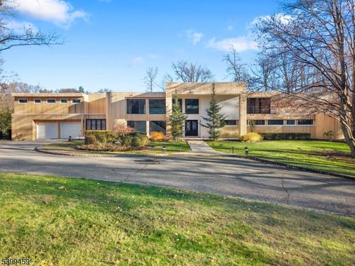 41 Park Way, West Orange, NJ, 07052-4965 | Card Image