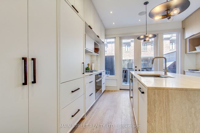 27 - 12 Powseland Cres, Condo with 3 bedrooms, 3 bathrooms and null parking in Vaughan ON | Image 6
