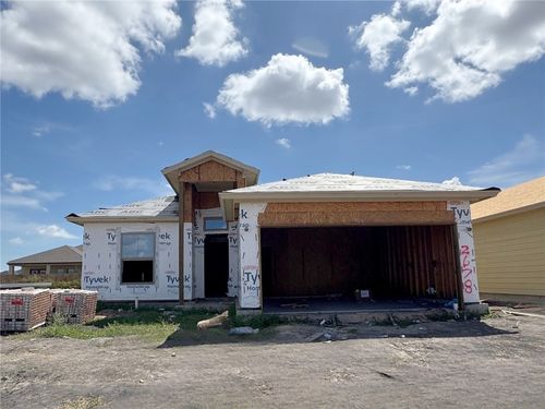 2678 Lady Andrea Dr, Corpus Christi, TX, 78415-1443 | Card Image