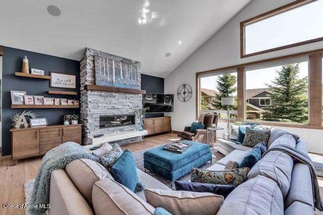 410 N Walden Loop, House other with 3 bedrooms, 4 bathrooms and null parking in Rathdrum ID | Image 7