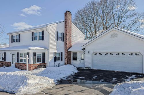 4 Farmer St, Manchester, NH, 03104-5614 | Card Image