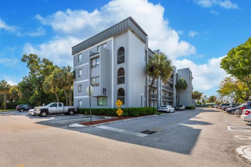 302-1700 N Congress Ave, West Palm Beach, FL, 33401-1620 | Card Image